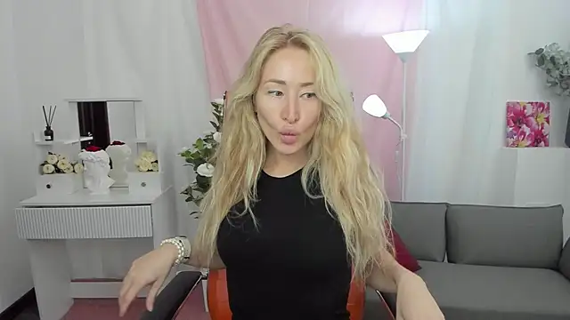 AstraMonroe online show from April 2026 06:05:01 AM