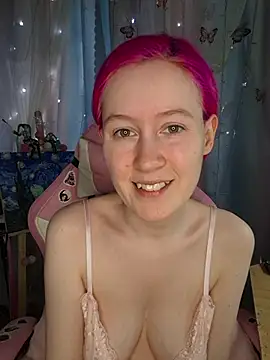 Fuzzy Unicorn online show from April 2026 09:59:01 AM