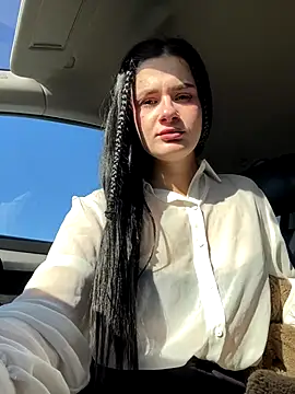 MiraReach online show from October 2025 05:10:01 AM