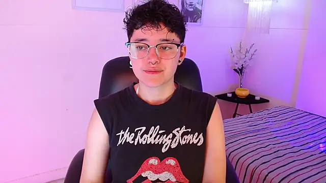 jeroharper online show from September 2025 02:39:02 PM