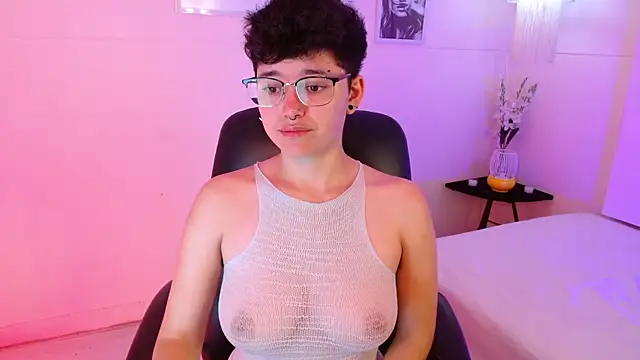 jeroharper online show from October 2025 03:45:02 PM