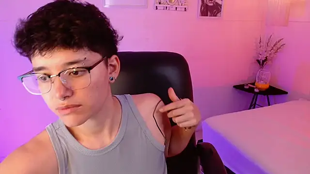 jeroharper online show from December 2025 04:16:01 PM