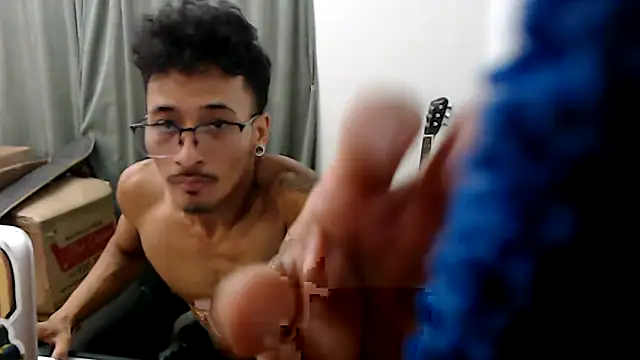 tanjir020 online show from March 2026 12:06:02 AM