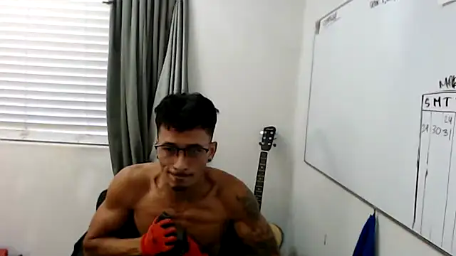 tanjir020 online show from March 2026 01:44:01 AM