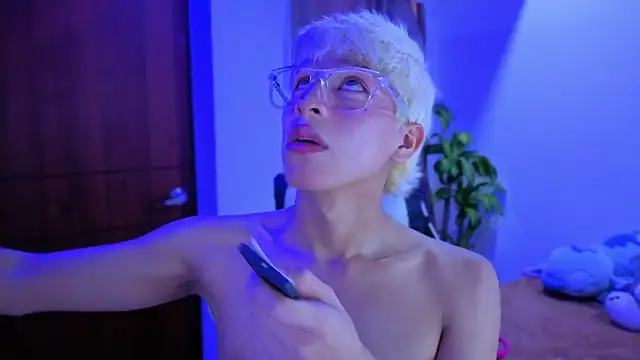 taichi bluy online show from November 2025 10:08:02 PM