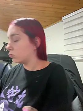 Snapshot of Karen18_boobs chatting on November 2025 02:09:01 AM Karen18 boobs online show from November 2025 02:09:01 AM