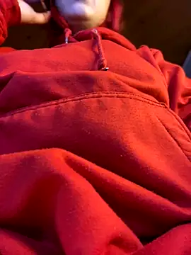 Snapshot of Karen18_boobs chatting on December 2025 03:01:01 AM Karen18 boobs online show from December 2025 03:01:01 AM