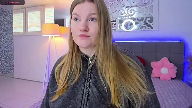 AshleyJoness online show from February 2026 06:21:02 AM