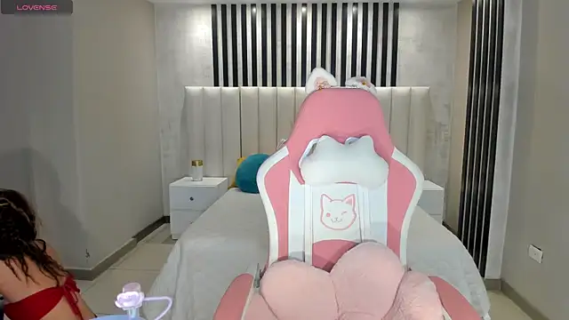 IbizaJacobs online show from March 2026 12:05:01 PM