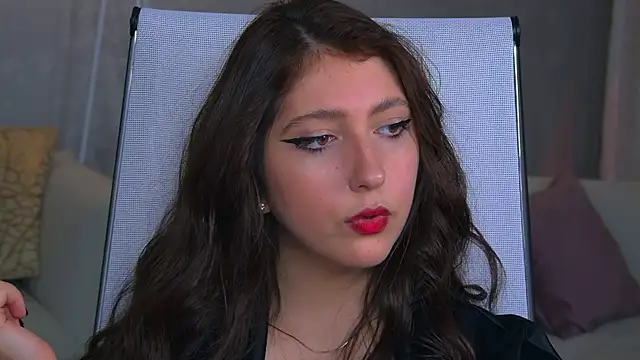 Snapshot of Mary_Miiller chatting on October 2025 11:54:02 AM Mary Miiller online show from October 2025 11:54:02 AM