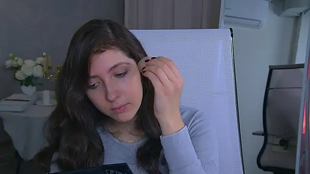 Snapshot of Mary_Miiller chatting on November 2025 06:13:01 AM Mary Miiller online show from November 2025 06:13:01 AM