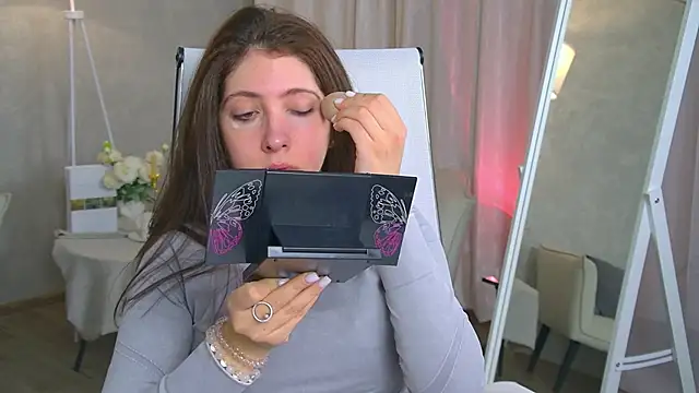 Snapshot of Mary_Miiller chatting on November 2025 07:30:02 AM Mary Miiller online show from November 2025 07:30:02 AM