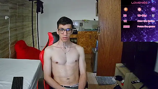 angelicious  online show from October 2025 12:23:02 PM