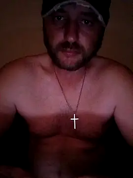 Snapshot of Makis09 chatting on November 2025 04:18:02 PM Makis09 online show from November 2025 04:18:02 PM