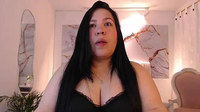 Ashley Grahaam online show from November 2025 10:20:02 PM