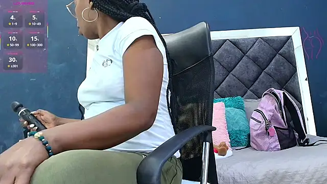 ebony  jheim online show from October 2025 12:01:02 PM