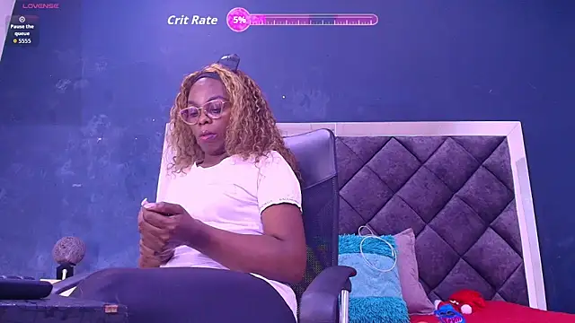 Snapshot of ebony__jheim chatting on February 2026 12:28:02 PM ebony jheim online show from February 2026 12:28:02 PM