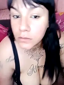 Snapshot of valen1891 chatting on November 2025 01:33:02 PM valen1891 online show from November 2025 01:33:02 PM