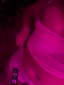 Snapshot of valen1891 chatting on January 2026 07:32:01 AM valen1891 online show from January 2026 07:32:01 AM