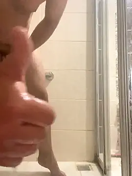 Randum3232 online show from October 2025 06:52:02 PM