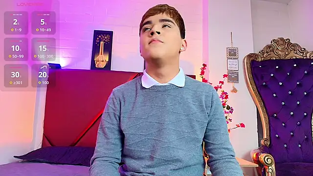 Lucass love online show from April 2026 01:41:02 PM