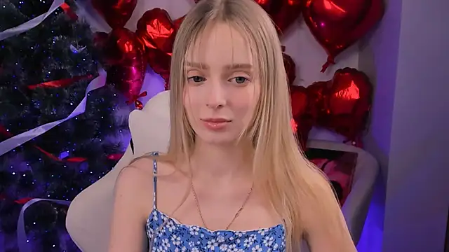 Snapshot of JuliaBrewwer chatting on March 2026 03:34:01 PM JuliaBrewwer online show from March 2026 03:34:01 PM