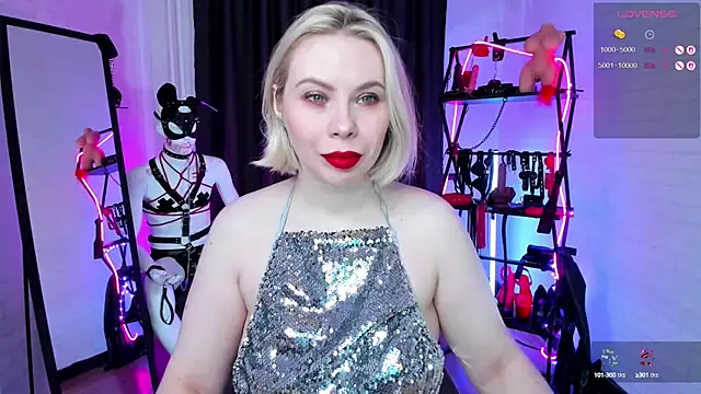 Anna Maxwell online show from September 2025 01:42:02 AM