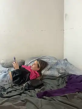 tetutamy online show from November 2025 02:01:02 AM