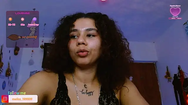 Nocturnawitch online show from May 2026 04:07:02 AM