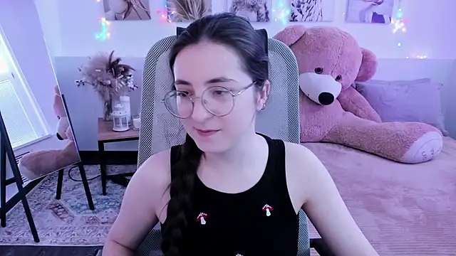 VirtuallVoyant online show from February 2026 06:58:02 AM