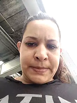 Sandra Milf love online show from October 2025 05:11:02 PM