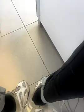 Snapshot of kamo012000 chatting on October 2025 07:40:02 AM kamo012000 online show from October 2025 07:40:02 AM