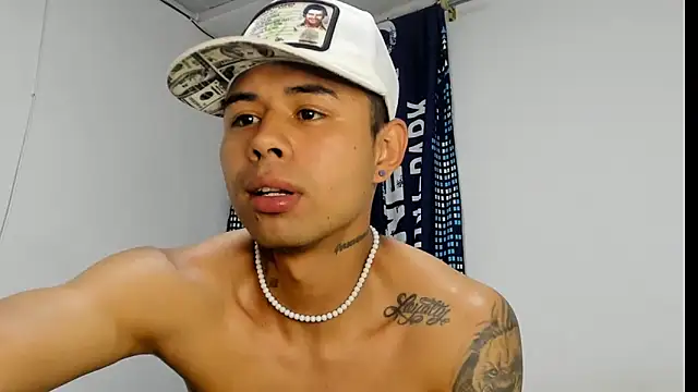  Logan Colton  online show from December 2025 11:20:01 PM