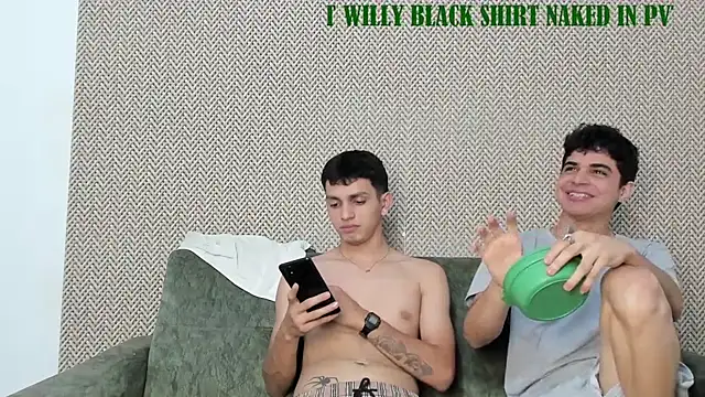 willy sexxx18 online show from September 2025 07:25:02 PM