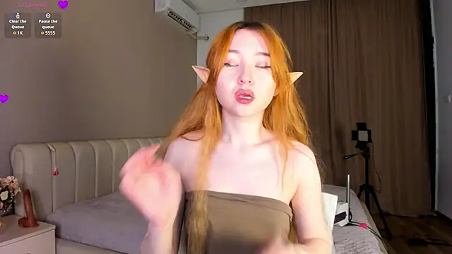 Snapshot of Clarity_Yumi chatting on October 2025 02:51:02 PM Clarity Yumi online show from October 2025 02:51:02 PM