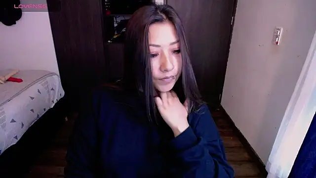 Mia 1120 online show from May 2026 02:36:02 PM
