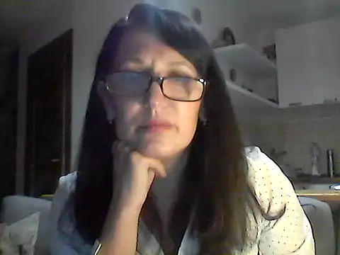Snapshot of Elena48324 chatting on October 2025 06:34:01 PM Elena48324 online show from October 2025 06:34:01 PM