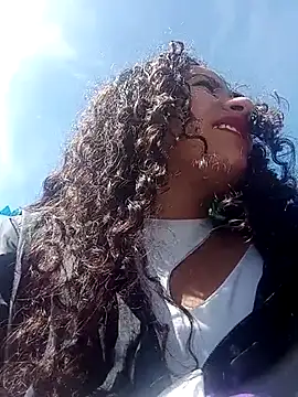 Yaya watson online show from September 2025 07:06:02 PM