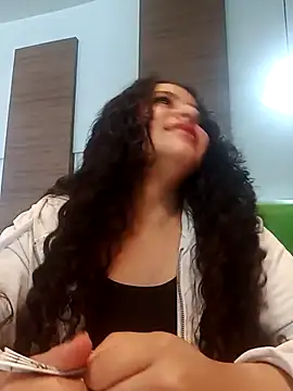 Yaya watson online show from October 2025 08:17:02 PM