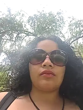 Yaya watson online show from May 2026 07:18:02 PM