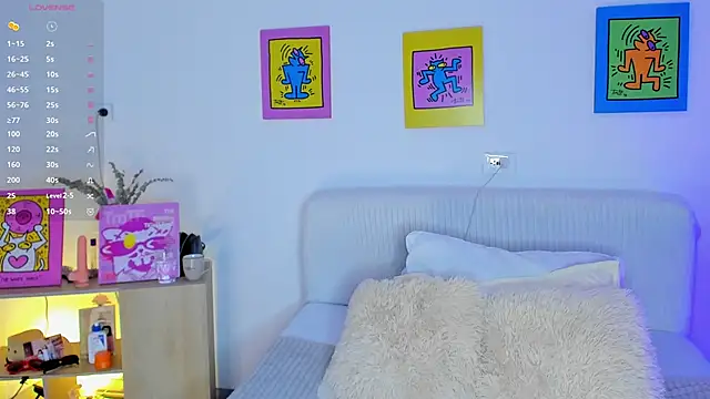 Snapshot of AprilAddams_ chatting on October 2025 10:01:01 PM AprilAddams online show from October 2025 10:01:01 PM