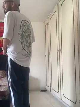 malek xarx  online show from March 2026 05:09:02 PM