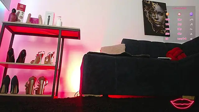 Snapshot of tiana_rosse_ chatting on July 2026 12:33:01 PM tiana rosse online show from July 2026 12:33:01 PM