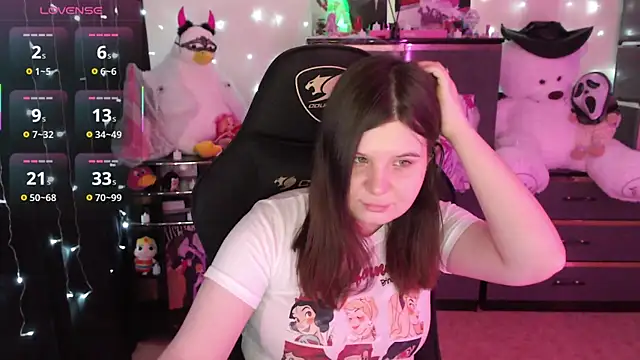 AmyVibess online show from October 2025 08:03:02 PM