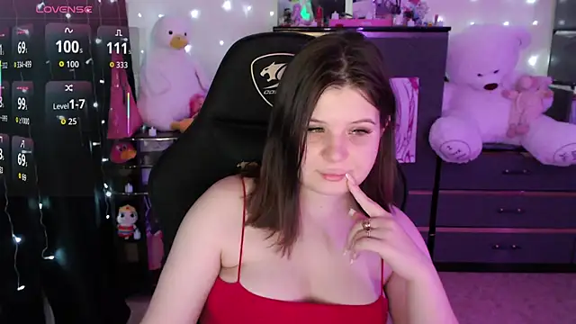 AmyVibess online show from November 2025 08:11:02 PM