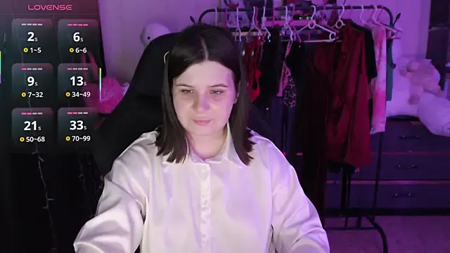 AmyVibess online show from July 2026 06:10:02 PM