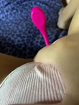 Esmeralda-berrys online show from January 2026 12:42:01 PM