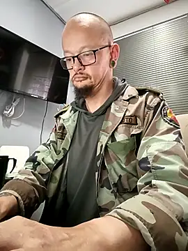 Snapshot of zain_kreigger chatting on September 2025 05:03:02 PM zain kreigger online show from September 2025 05:03:02 PM