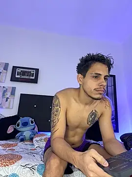 Luke Stone online show from October 2025 03:11:01 PM