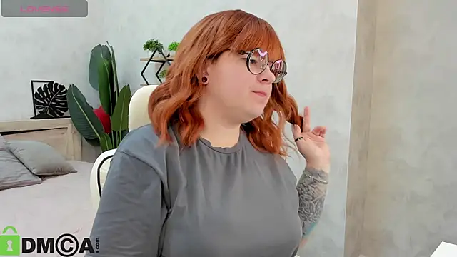 Michelle Wilsson online show from October 2025 07:52:02 AM